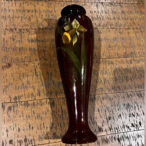 Weller Daffodil Pottery Vase